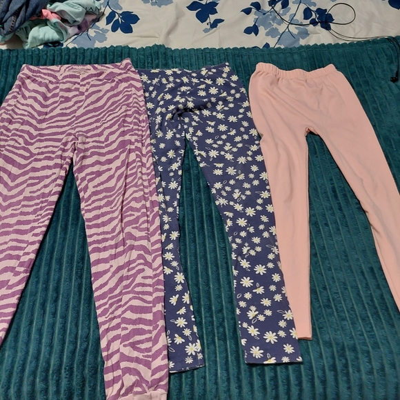 Girls pants. - Picture 3 of 3